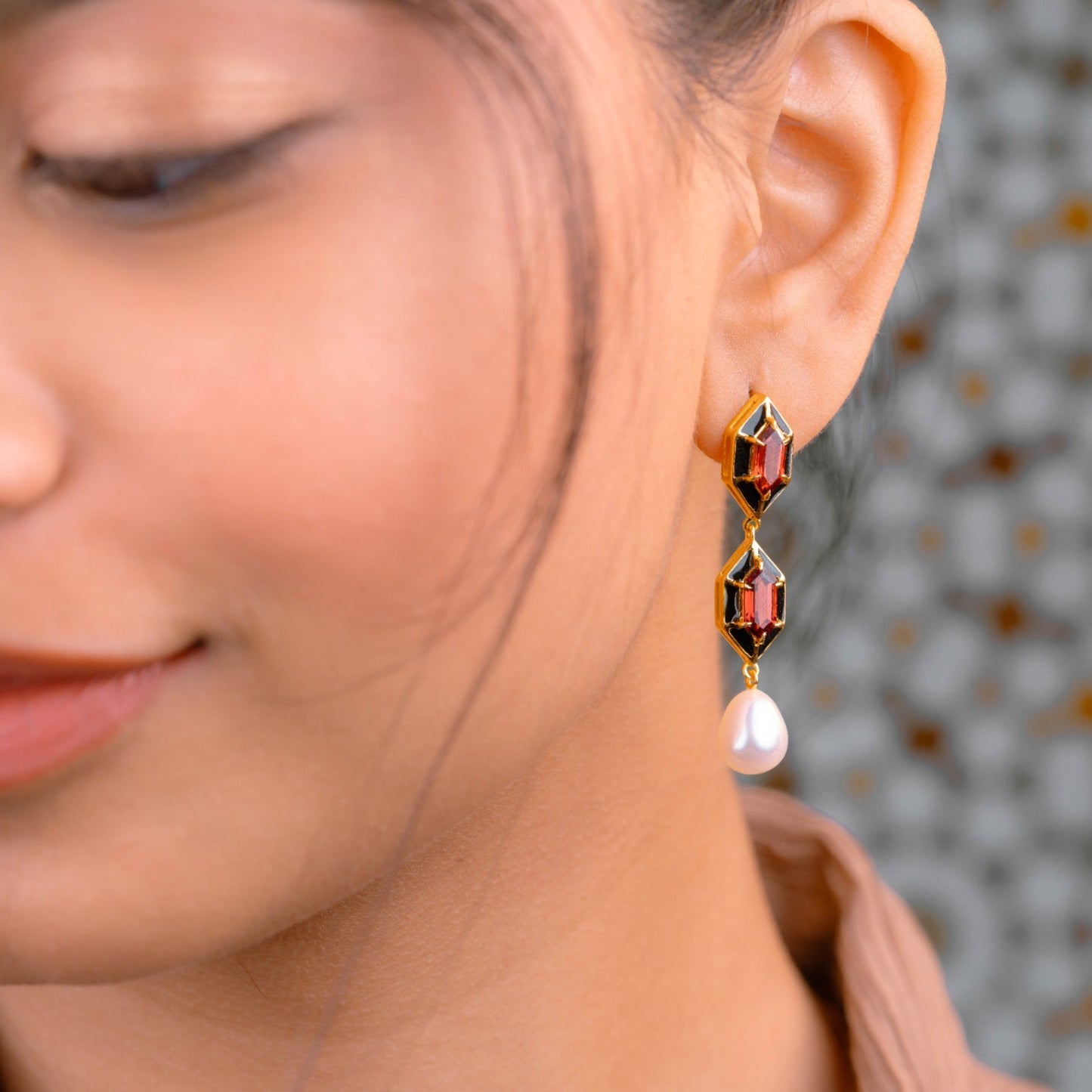 Noor Hexagon Garnet And Pearl Earrings 18k Gold Vermeil